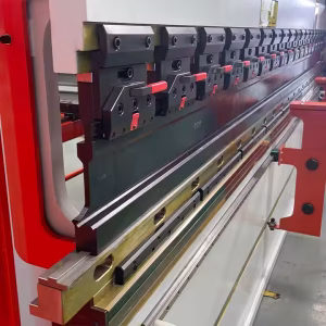 CNC Hydraulic Press Brake Machine Sheet Metal Bending Machine with Delem DA53T Controller System - Image 2